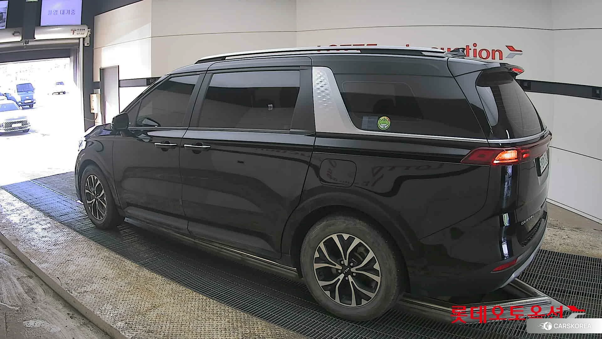 Kia Carnival id 3882155 из Кореи 37