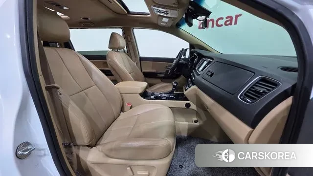 Kia The New Carnival id 3772718 из Кореи 20