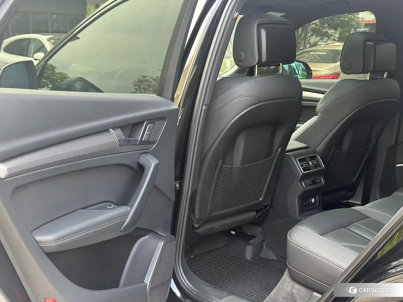 Audi Q5L id 4577902 из Китая 29