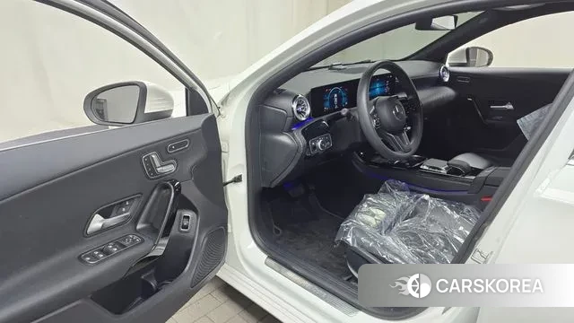 Mercedes-Benz A-Class W177 id 3463917 из Кореи 20