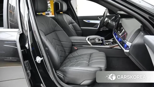 BMW 7 Series (G70) id 3431925 из Кореи 20