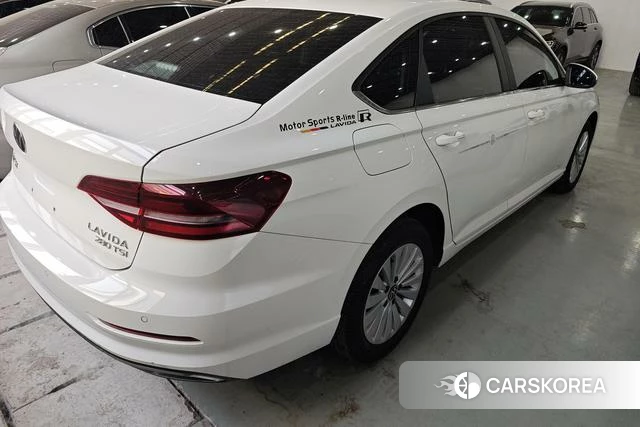 Volkswagen Lavida id 4320877 из Китая 17