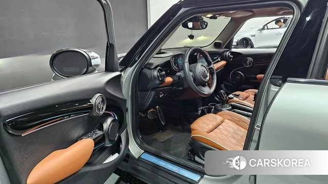 Mini Cooper S id 4292599 из Кореи 33