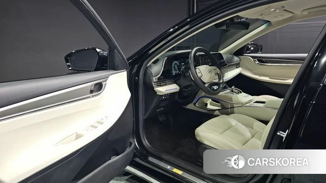 Hyundai The New Grandeur IG Hybrid id 4613751 из Кореи 34