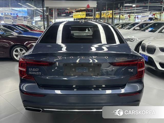 Volvo S60 id 4219240 из Китая 15