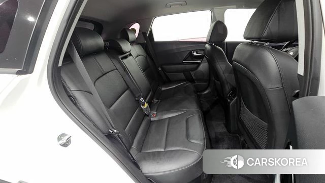Kia Niro id 4647799 из Кореи 31