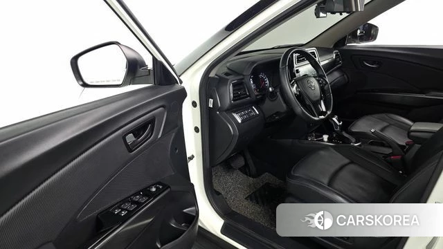 Ssangyong Tivoli Air id 4377062 из Кореи 31