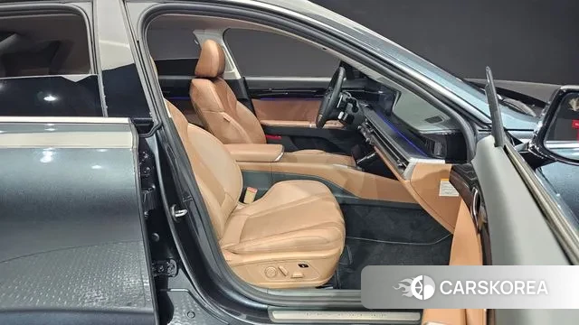 Hyundai Grandeur Hybrid (GN7) id 2900283 из Кореи 20