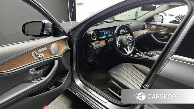Mercedes-Benz E-Class W213 id 4384185 из Кореи 35
