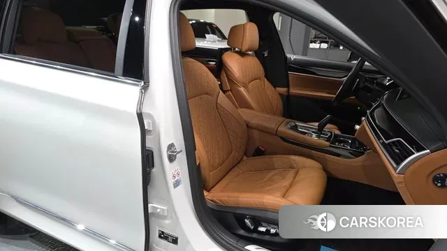 BMW 7 Series (G11) id 3022815 из Кореи 20