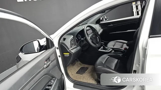 Hyundai Avante AD id 3386149 из Кореи 20