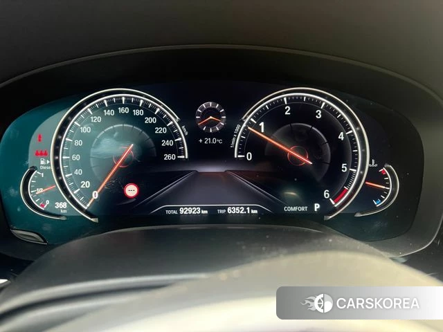 BMW 5 Series (G30) id 4269379 из Кореи 10