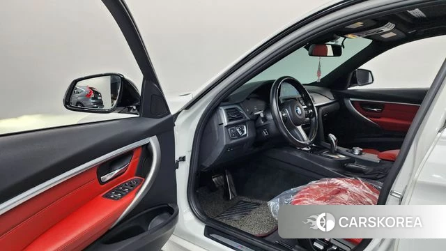 BMW 3 Series (F30) id 3937281 из Кореи 20