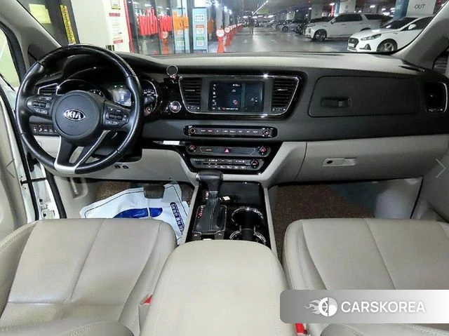 Kia The New Carnival id 4595674 из Кореи 20
