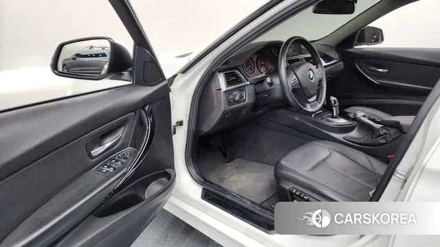 BMW 3 Series (F30) id 3520616 из Кореи 20