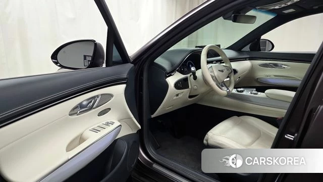 Genesis Electrified GV70 id 4243431 из Кореи 32