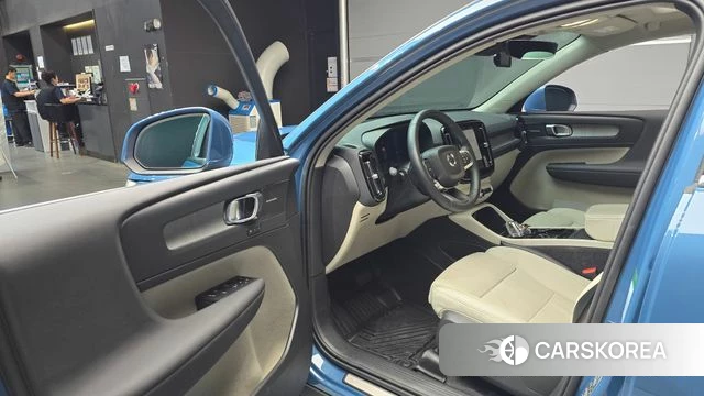 Volvo XC40 id 4607575 из Кореи 31