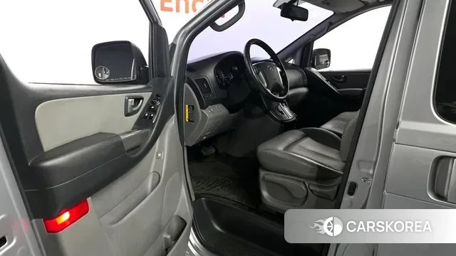 Hyundai The New Grand Starex id 3243646 из Кореи 20