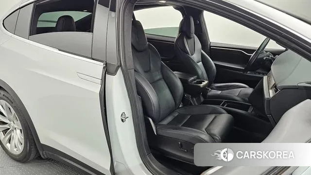 Tesla Model X id 3101814 из Кореи 20