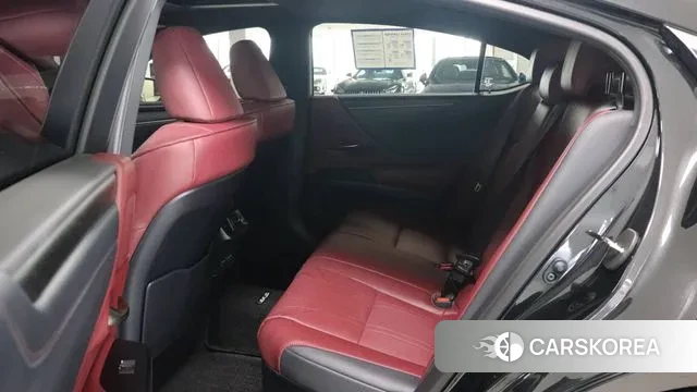 Lexus ES300h 7th generation id 3732543 из Кореи 17