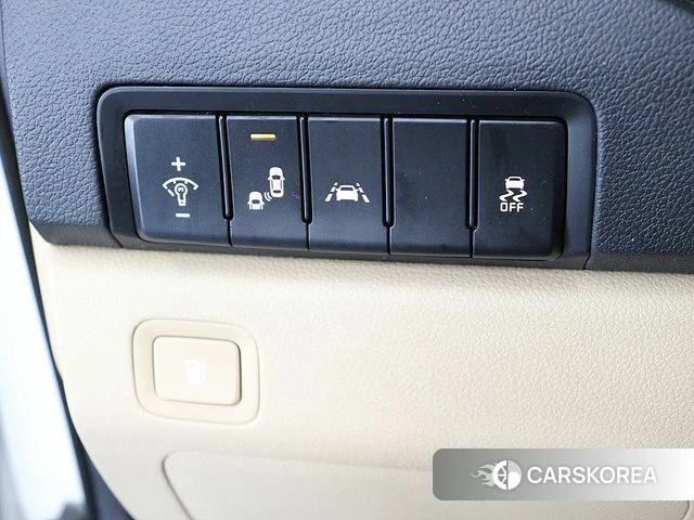 Kia The New Carnival id 4513218 из Кореи 20