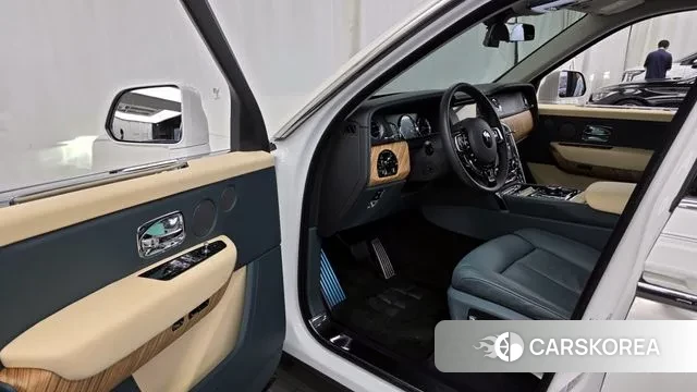 Rolls-Royce Cullinan id 3675233 из Кореи 20