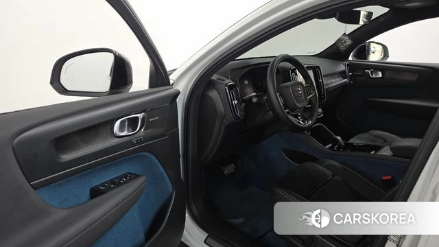 Volvo C40 Richards id 4549686 из Кореи 33