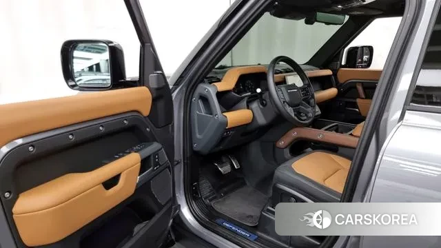 Land Rover Defender (L663) id 3011031 из Кореи 20