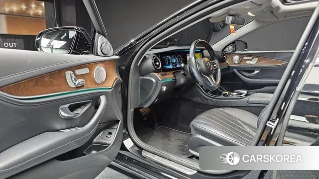 Mercedes-Benz E-Class W213 id 3193283 из Кореи 20