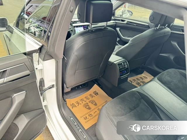 Volkswagen CC id 4273357 из Китая 17