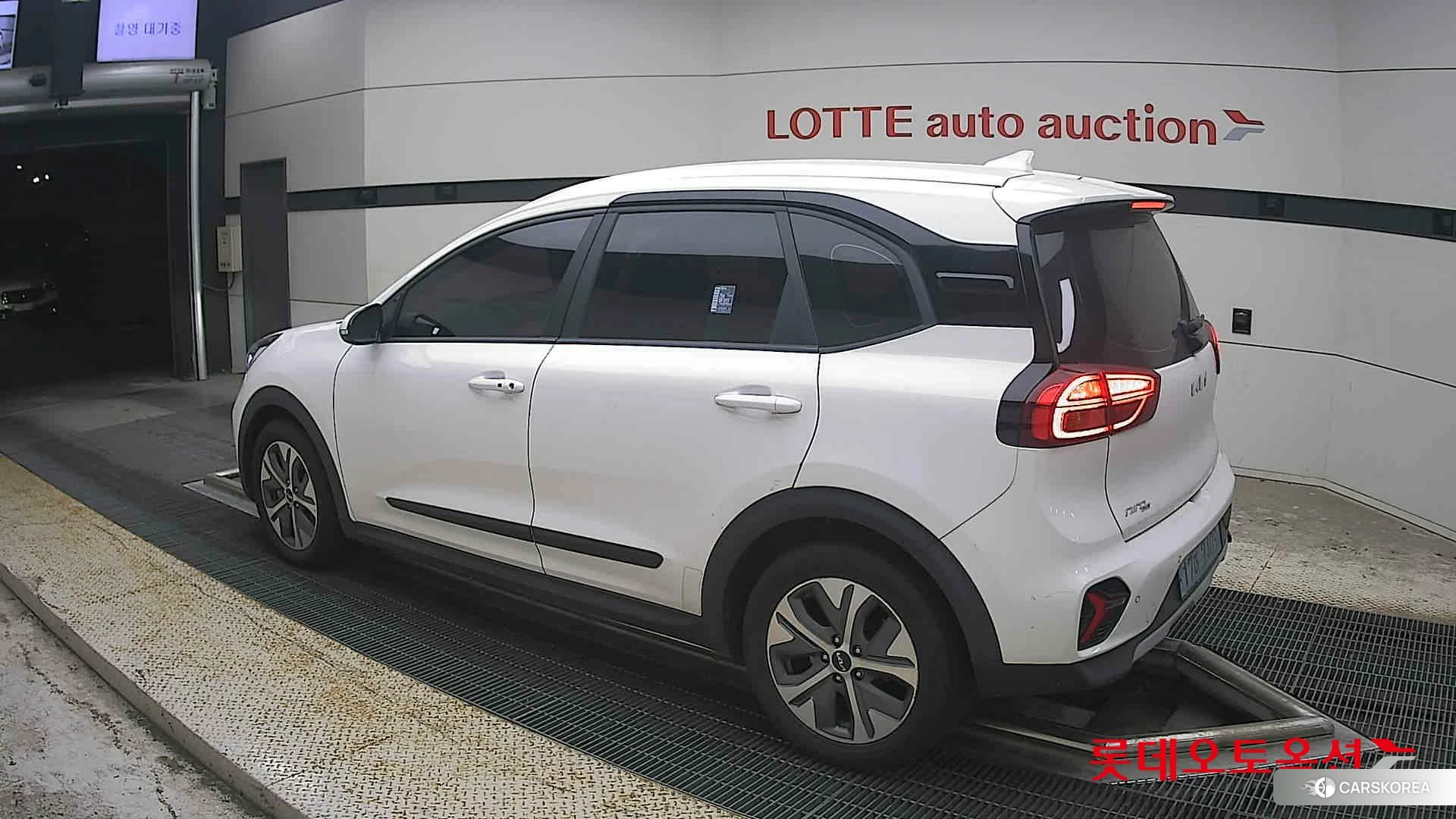 Kia Niro Plus id 4902363 из Кореи 37
