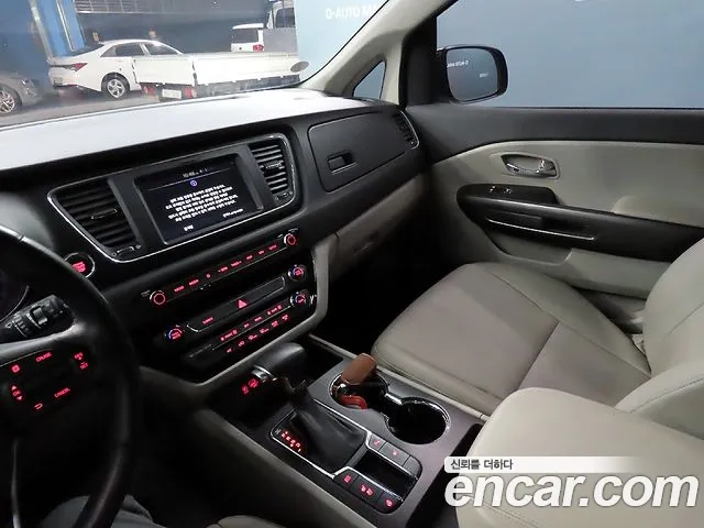 Kia The New Carnival id 2937339 из Кореи 20