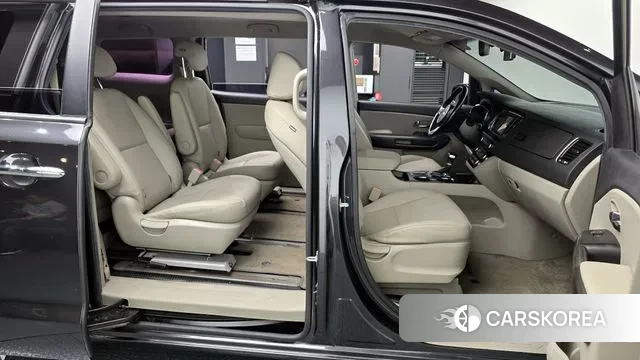 Kia The New Carnival id 3044943 из Кореи 20