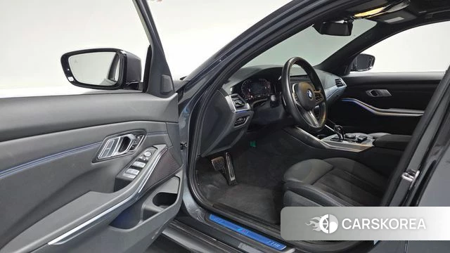 BMW 3 Series (G20) id 3812356 из Кореи 20