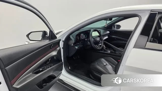 Hyundai The New Avante (CN7) id 3739615 из Кореи 20