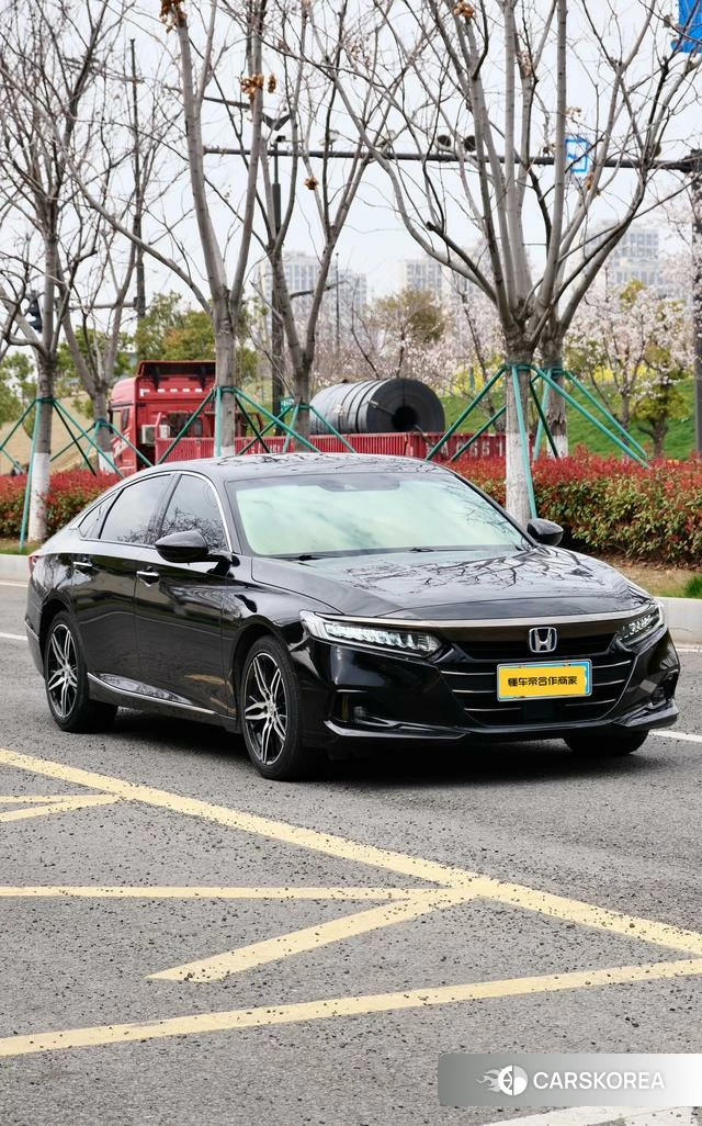 Honda Accord id 3908044 из Китая 13