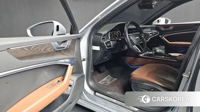 Audi A6 (C8) id 3640743 из Кореи 20