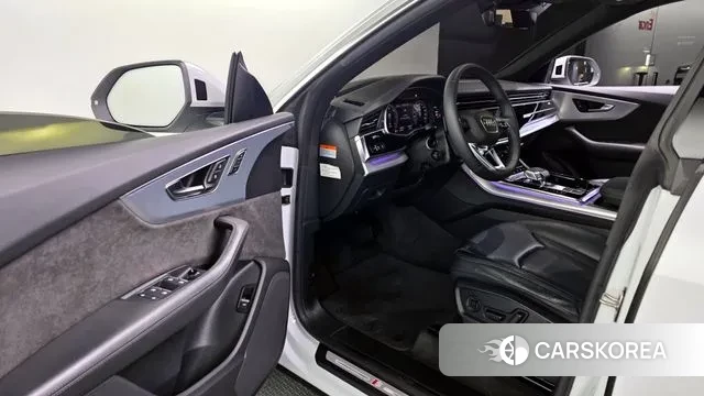 Audi Q8 (4M) id 3597729 из Кореи 20