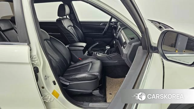 Ssangyong The New Rexton Sports Cannes id 4586214 из Кореи 30