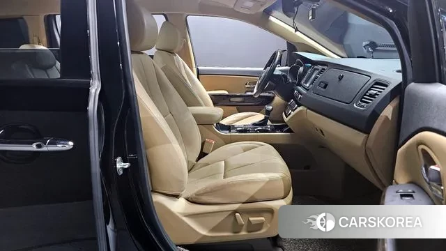 Kia The New Carnival id 3044652 из Кореи 20