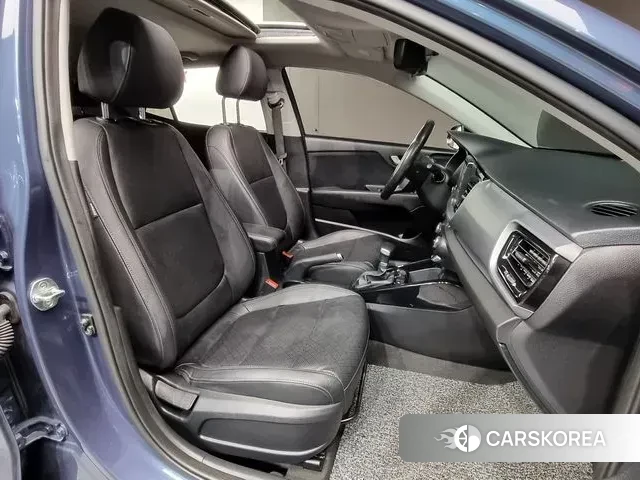 Kia Stonic id 2995752 из Кореи 20