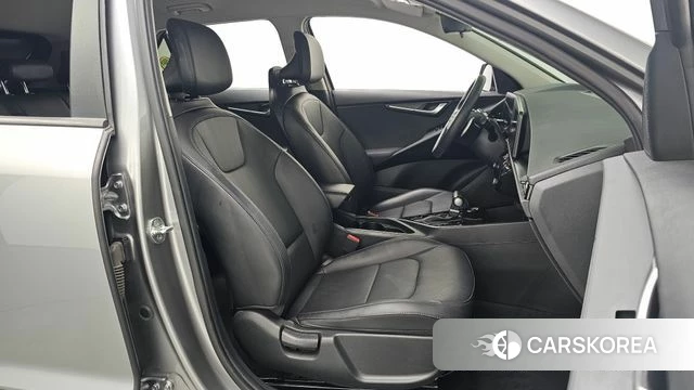 Kia Di Ol Nu Niro id 4293177 из Кореи 31