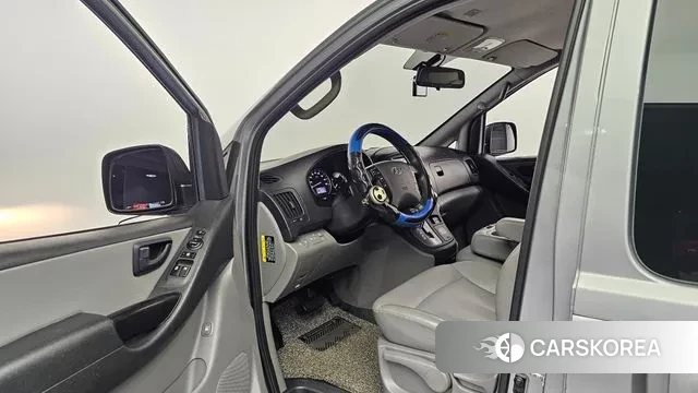 Hyundai The New Grand Starex id 3344994 из Кореи 20