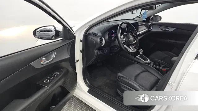 Kia The New K3 2nd generation id 3032631 из Кореи 20