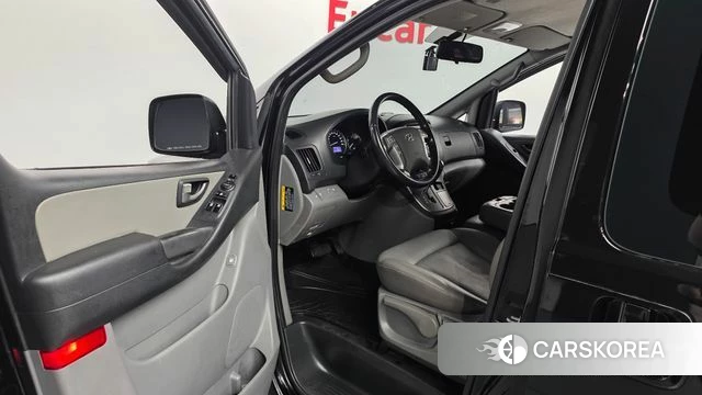 Hyundai The New Grand Starex id 4918692 из Кореи 20