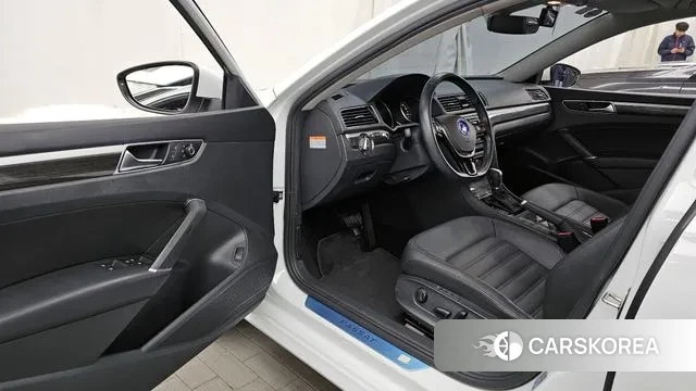 Volkswagen The New Passat id 3489754 из Кореи 20