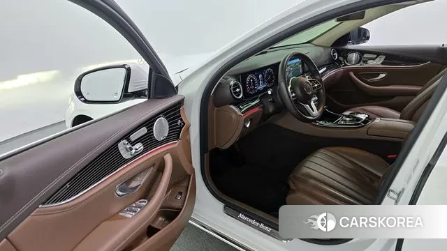 Mercedes-Benz E-Class W213 id 3651191 из Кореи 20