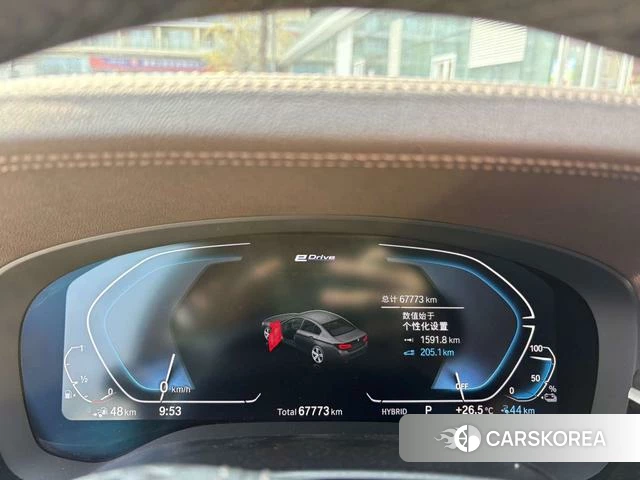 BMW 5 series PHEV id 4261608 из Китая 26