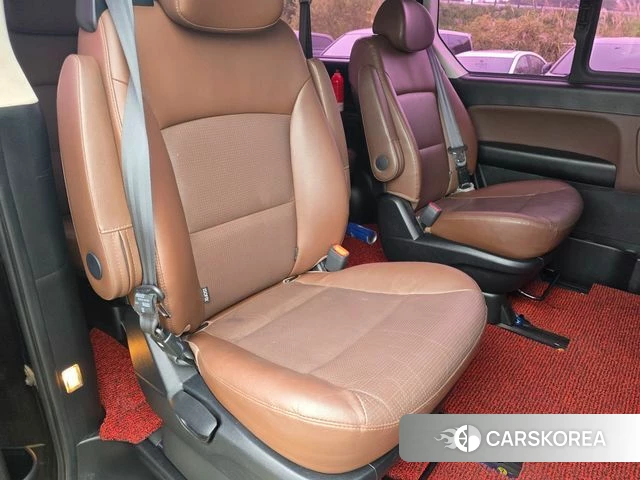 Hyundai The New Grand Starex id 4918899 из Кореи 19