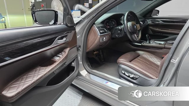BMW 7 Series (G11) id 4855654 из Кореи 32
